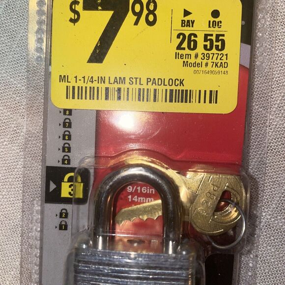Master Lock Outdoor Padlock w/ 2‎ Keys (7KAD) Key Code P826 - Picture 2 of 4